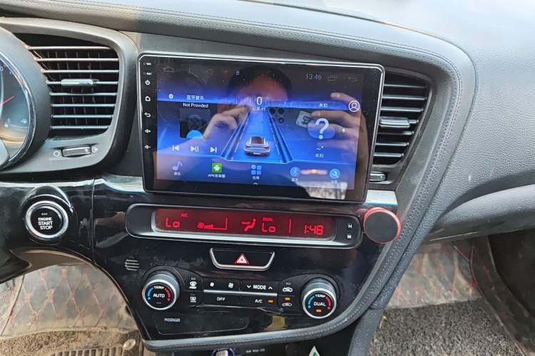 Used Kia K5 2014 2.0L Automatic LUXURY Audio And AC Panel