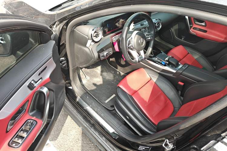 Used Mercedes-Benz A AMG 2022 AMG A 35 4MATIC Driver Seat