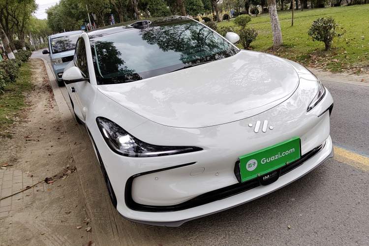 Used IM L6 2024 Max Extended-Range Version
