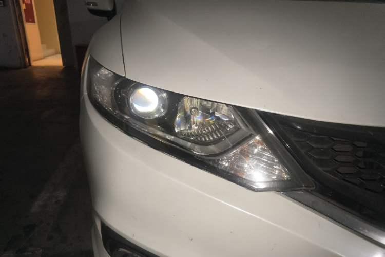 Used Honda Jade 2016 1.8L Automatic Comfort Elite Version 5 Seats
