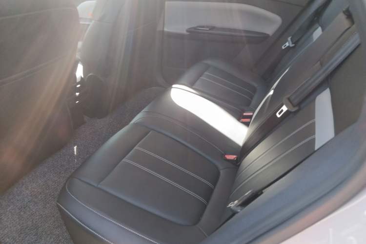 Used Venucia VX6 2025 Large Flat-Layout 520 Pro
