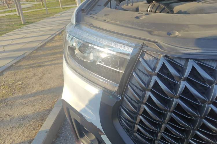 Used Great Wall Poer 2023 2.0T Commercial Version Automatic Gasoline 4x4 Navigation-Ready Long-Box GW4C20B
