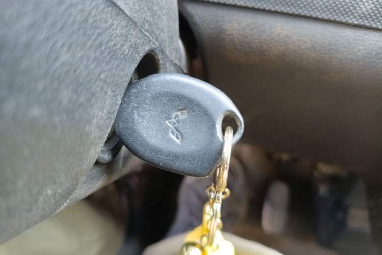 Used Wuling Rongguang 2011 1.2L Base Version