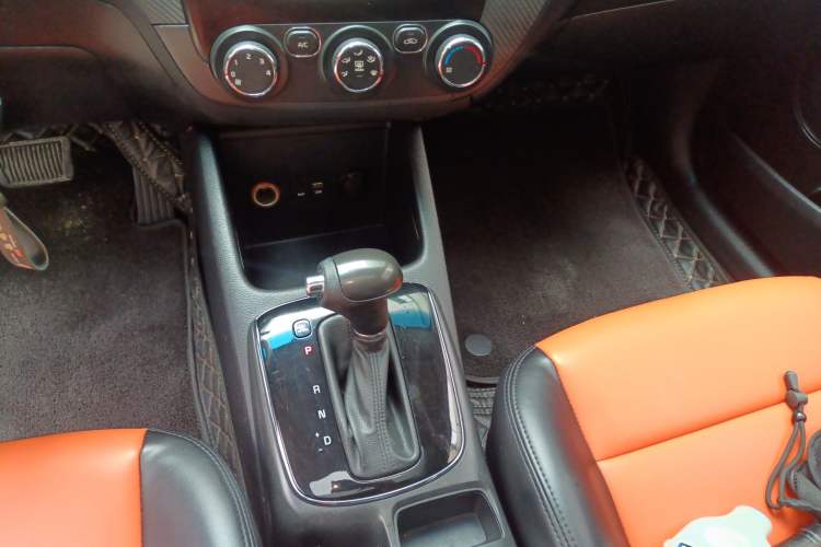 Used Kia K3 2016 1.6L Automatic with Sunroof Gear Lever