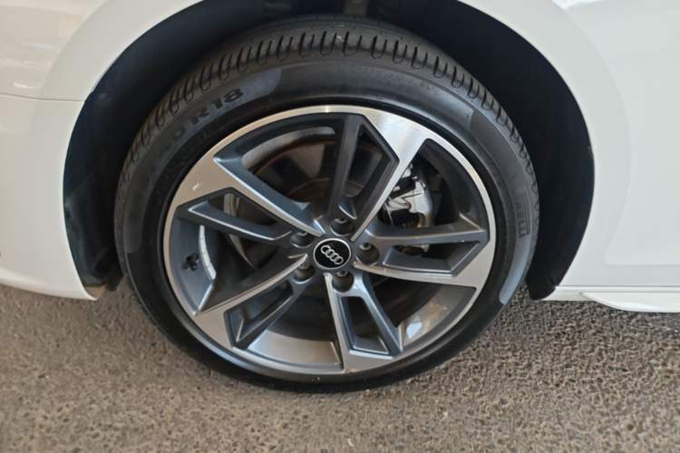 Used Audi A4L 2022 40 TFSI Fashion Dynamic Model