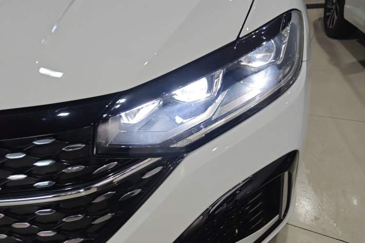 Used Volkswagen Lavida 2024 300TSI DSG Starry Sky Leading Edition