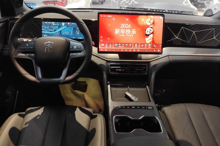 Used BYD Song L DM-i 2026 Model 130KM Superior Version Audio And AC Panel