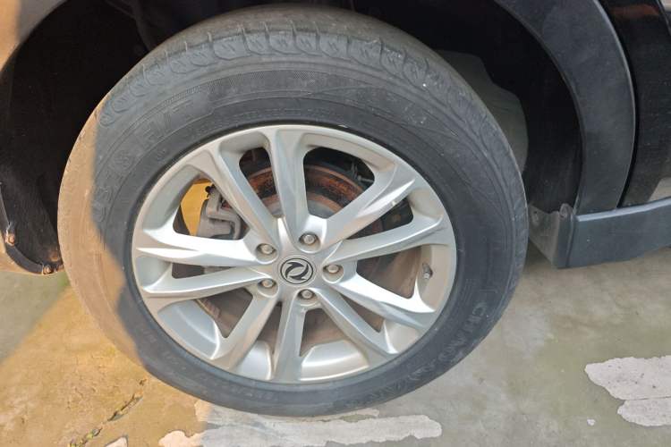 Used Dongfeng Fengon 580 2020 1.8L Manual Comfort Model Right Rear Wheel Hub