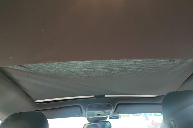 Used Volkswagen FAW-Volkswagen CC 2013 2.0 TSI Ultimate Model Headliner