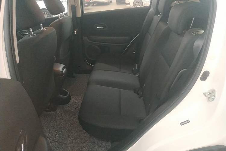 Used Honda Vezel 2015 1.5L CVT two-wheel drive Comfort trim