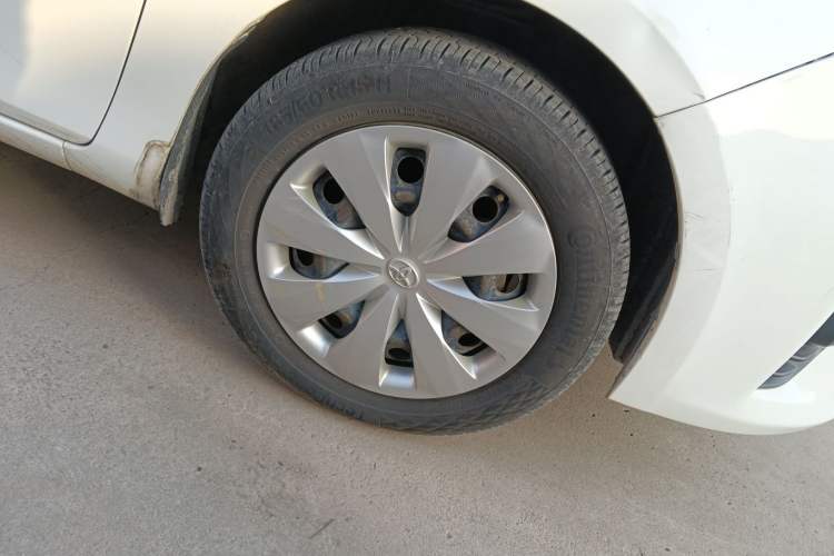 Used Toyota YARiS L Zhi Xuan 2015 1.5E Automatic Charm Edition