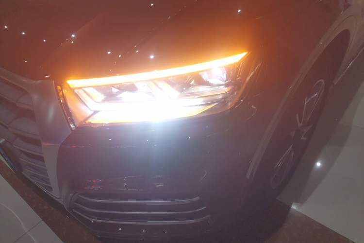 Used Audi Q5L 2018 45 TFSI Prestige Fashion Edition China V Emission Standard
