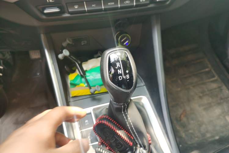 Used Geely Auto Vision X3 2019 Upgraded Model 1.5L CVT Prestige Version
