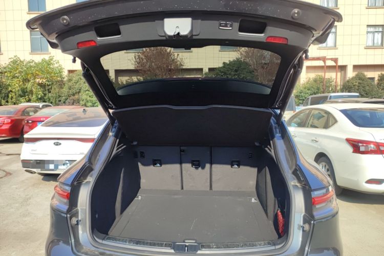 Used Porsche Macan 2022 Macan 2.0T