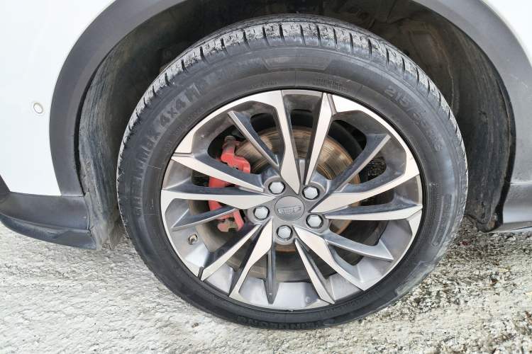 Used Geely Auto Coolray 2019 Sport Version 260T DCT Battle China VI Standard