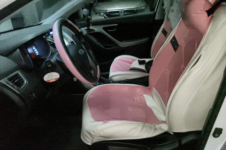 Used Hyundai Elantra (5th Generation / Langdong) 2015 1.6L Automatic Fashion Model
