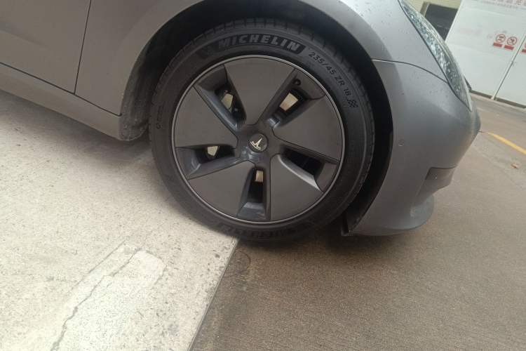 Used Tesla Model 3 2021 Standard Range Rear-Drive Upgraded Version
