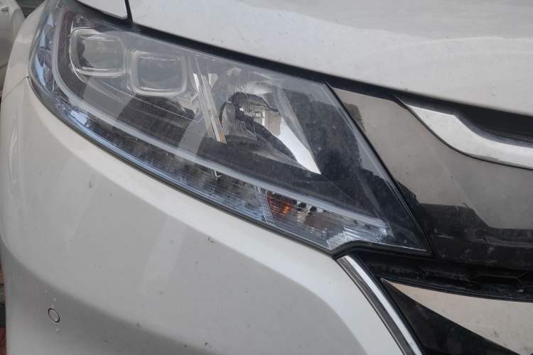 Used Honda Odyssey 2019 2.0L Rui·Zhi Zhen Edition Right Front Headlight