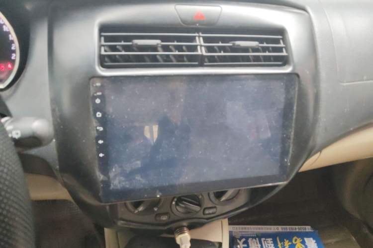 Used Nissan Livina 2013 1.6XL Manual Luxury Edition
