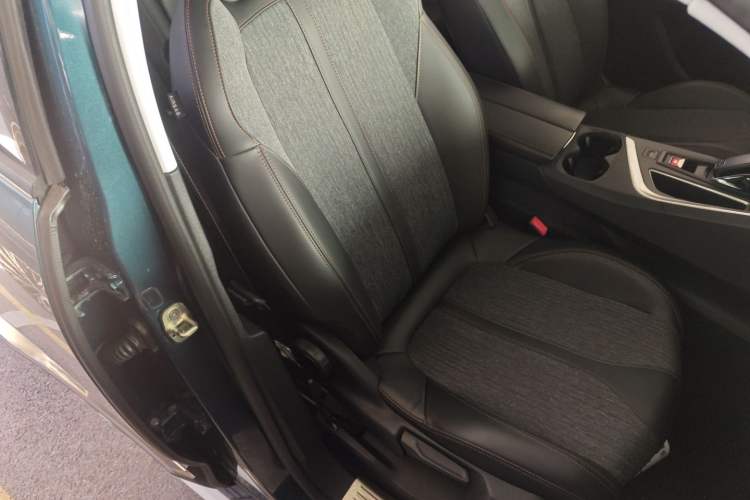 Used Peugeot 5008 2017 350THP 7-Seater Elite Edition
