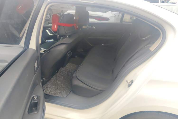 Used Peugeot 408 2018 350THP Automatic Luxury Edition Left Rear Seat