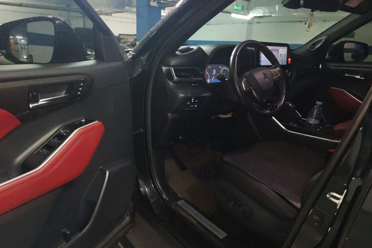 Used Toyota Crown Kluger 2021 2.5L HEV Four-Wheel Drive Flagship Edition Driver Seat