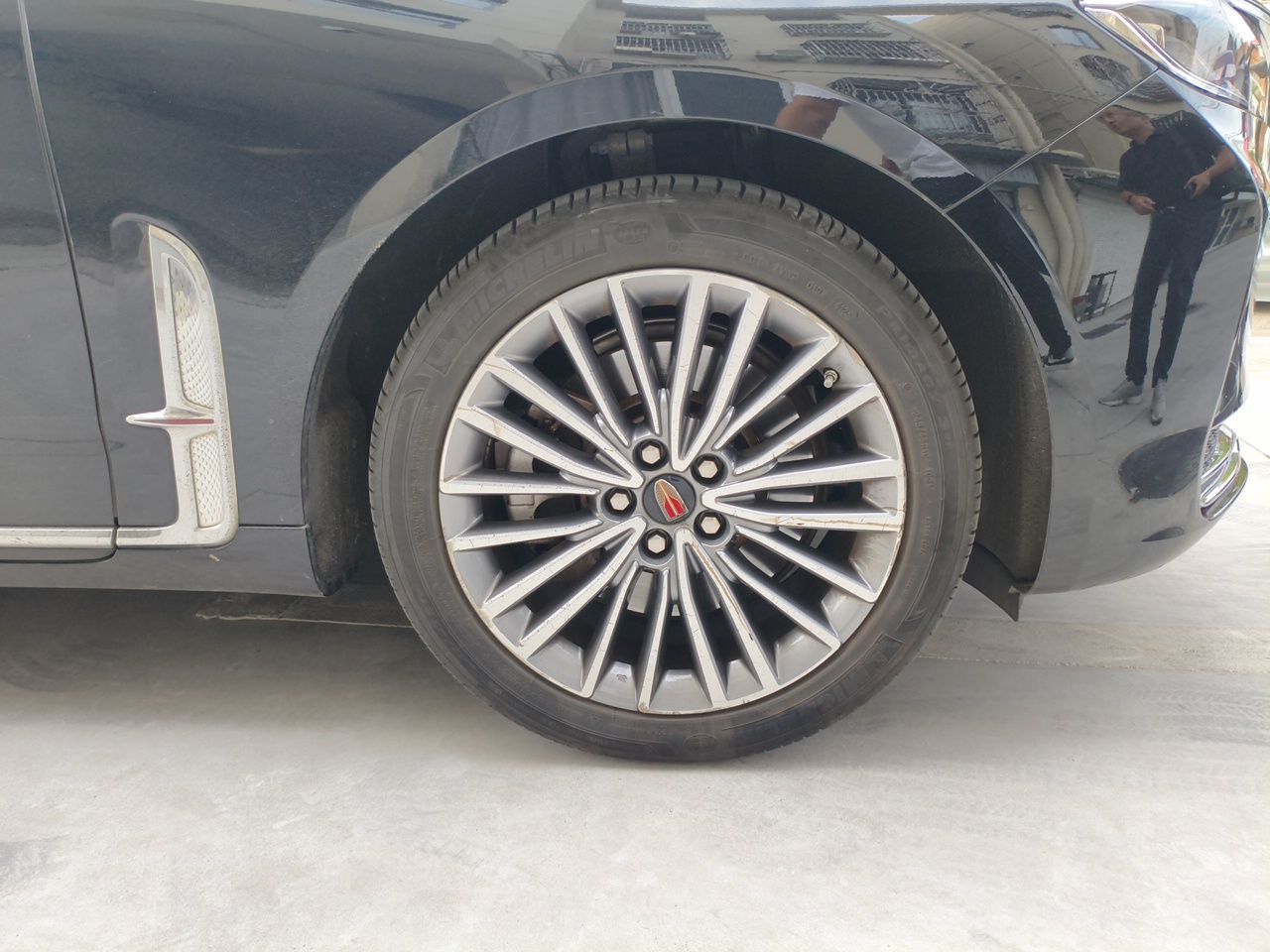 Hongqi H9 2023 2.0T Smart Connect Flagship Edition - Chinese Trim Xiang — снимка 8