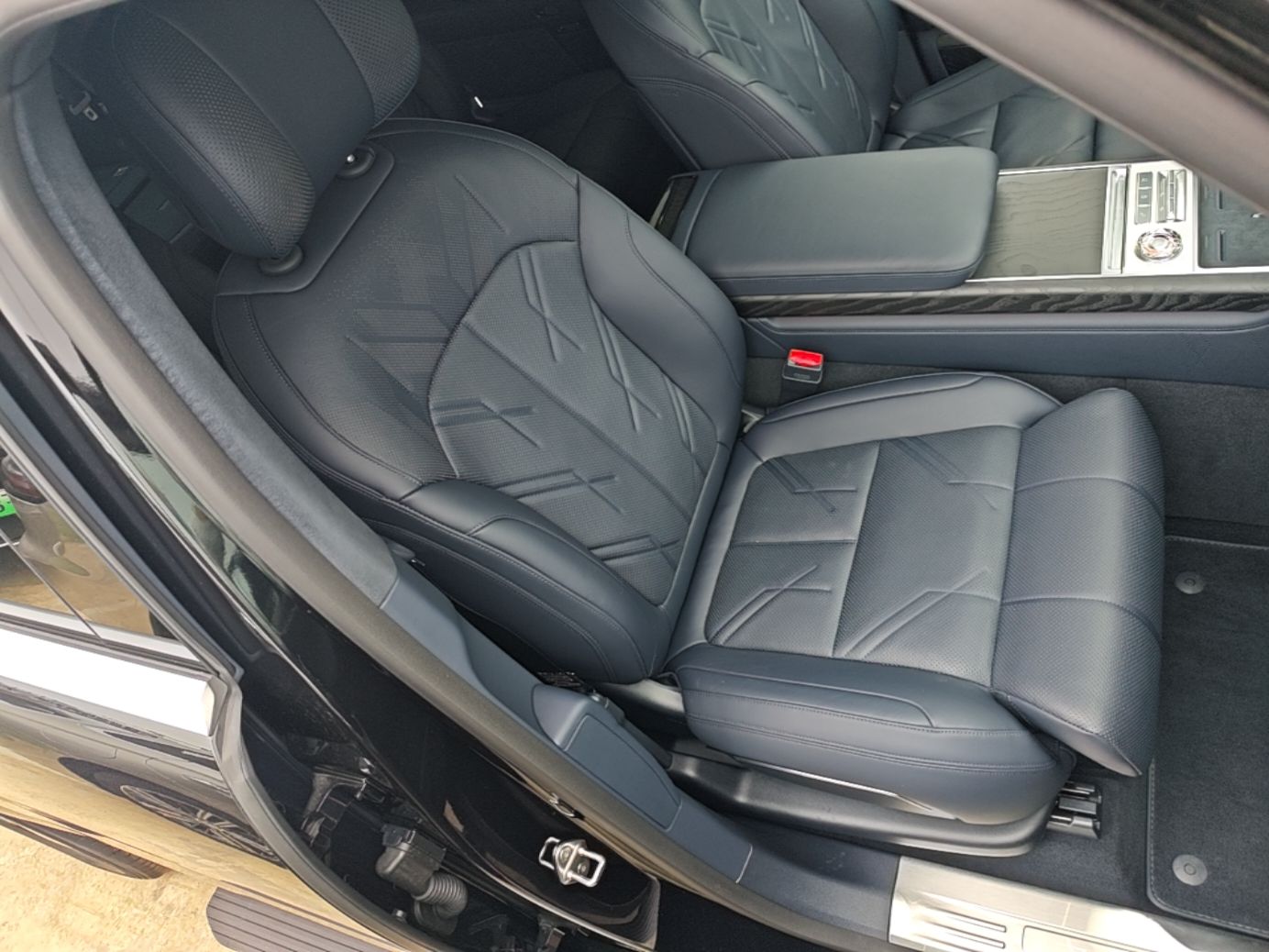 Zeekr 9X 2025 Ultra Edition 70kWh — снимка 19