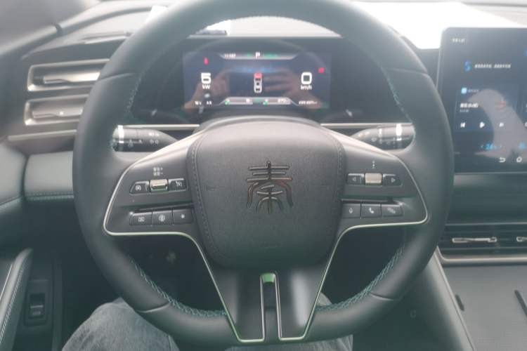Used BYD Qin L 2024 DM-i 80KM Beyond Model Steering Wheel