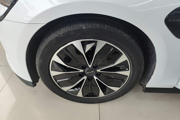 Used BYD Seal 2022 550 km Standard Range Rear-Wheel Drive Prestige Version