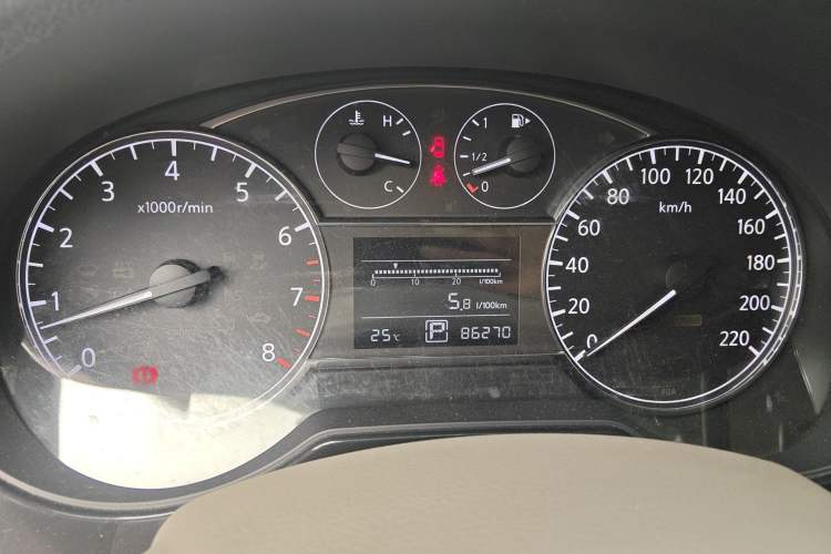 Used Nissan Tiida 2014 1.6L CVT Smart Model Instrument Cluster