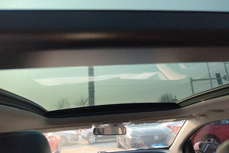 Used Kia KX5 2017 1.6T Automatic Two-Wheel Drive 15th Anniversary Special Edition DLX
