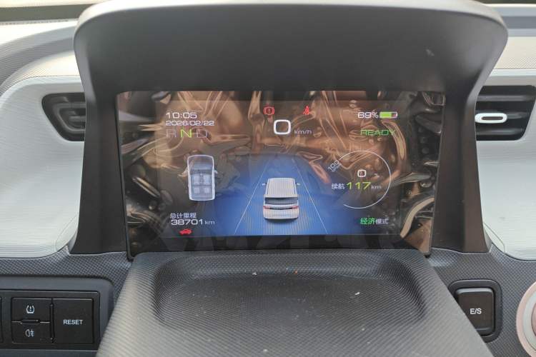 Used Wuling Hongguang MINIEV 2022 Macaron Premium Model – Lithium Iron Phosphate
