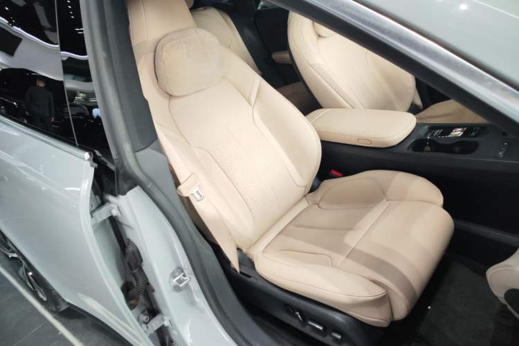 Used Nio ET5 2022 75 kWh