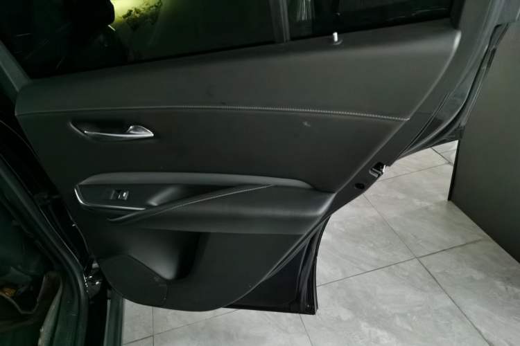 Used Cadillac XT4 2021 28T Two-Wheel Drive Luxury Version