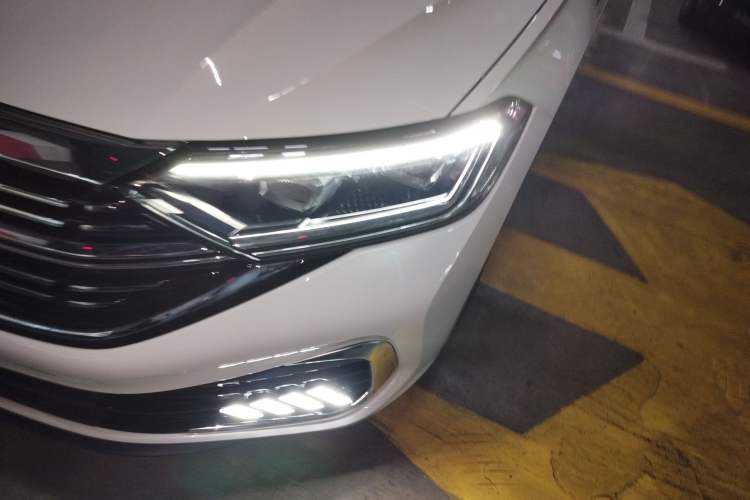 Used Volkswagen Sagitar 2024 200TSI DSG Flyover Edition Left Front Headlight