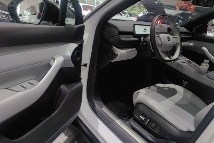 Used Nio ES6 2023 75 kWh