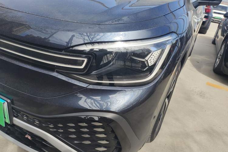 Used Volkswagen ID.6 CROZZ 2022 Long-Range PRO Edition Left Front Headlight