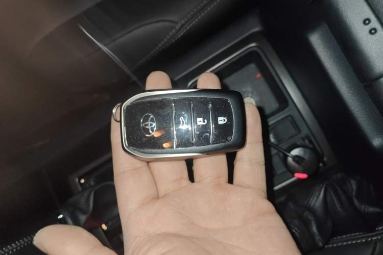 Used Toyota Prado 2016 2.7L Automatic Standard Edition