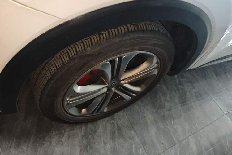 Used MG HS 2018 30T Automatic 2WD Trophy Hormone-Driven Edition China V Standard Left Front Wheel Hub