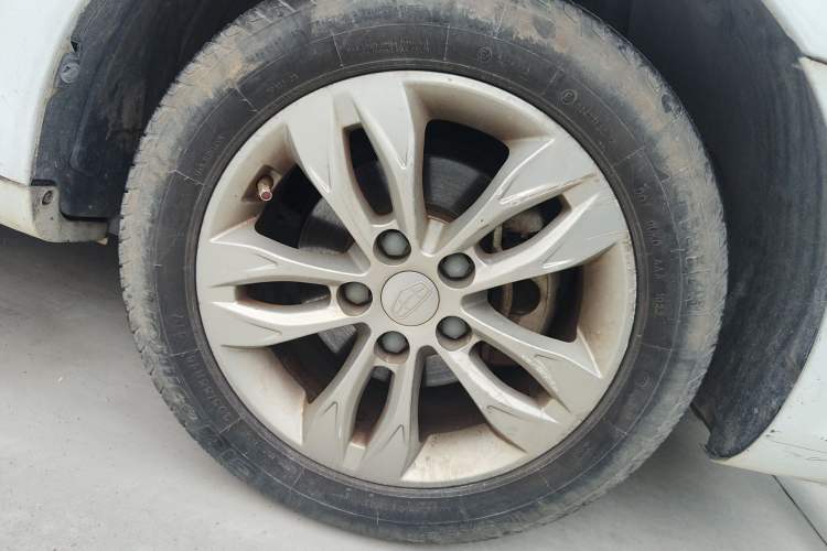 Used Geely Auto Emgrand 2016 Sedan 1.3T CVT Upward Edition