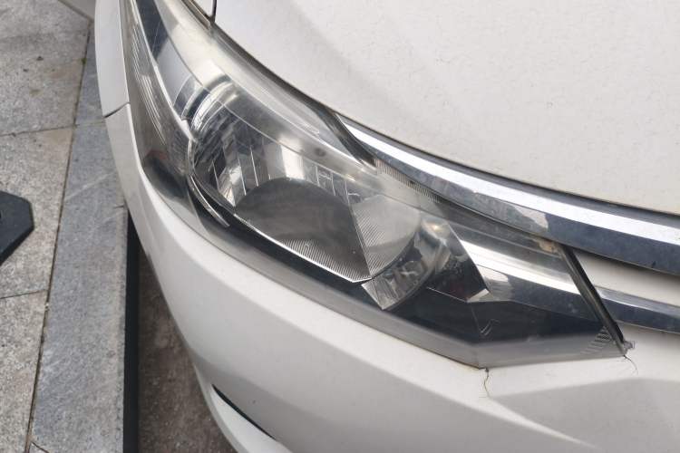 Used Toyota Vios 2016 1.5L Automatic ZhiZhen Xingyao Edition Right Front Headlight