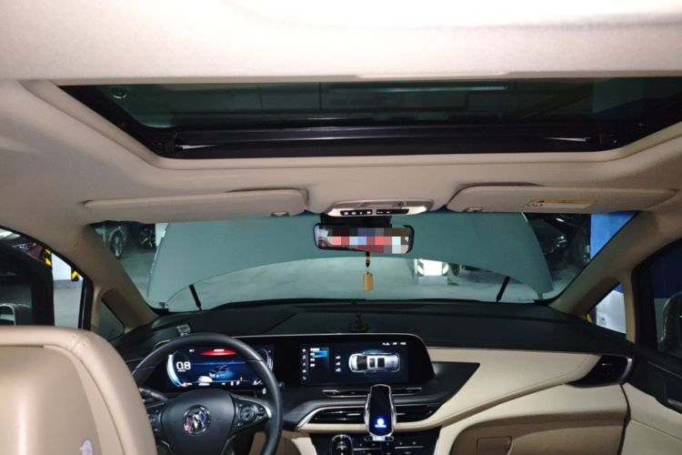 Used Buick GL8 2023 ES Lu Zun Deluxe Model
