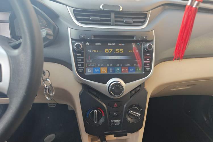 Used Chery Fengyun 2 2015 1.5L Manual New Edition Audio And AC Panel