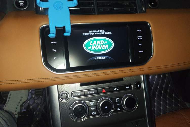 Used Land Rover Range Rover Sport 2015 3.0 SC V6 HSE DYNAMIC
