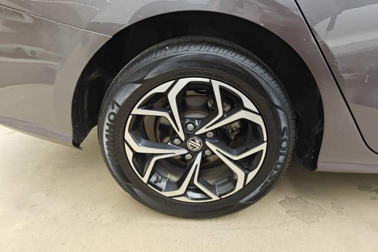 Used MG 5 2022 180 DVVT CVT Youth Flagship Edition
