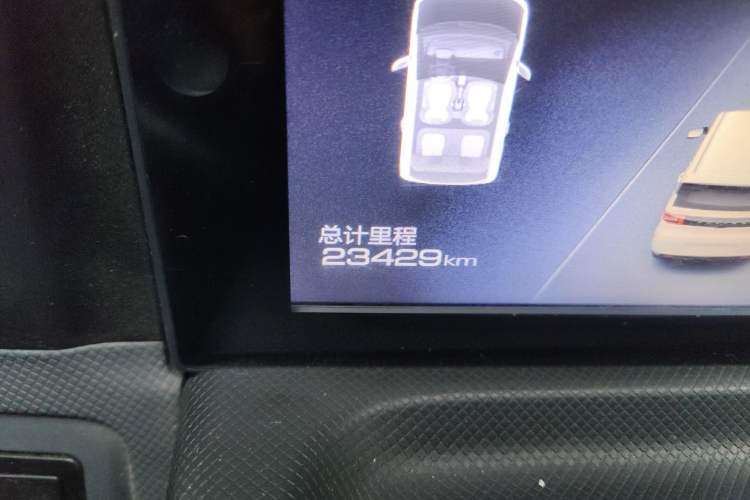 Used Wuling Hongguang MINIEV 2022 Zizai Version Lithium Iron Phosphate Odometer Close Up