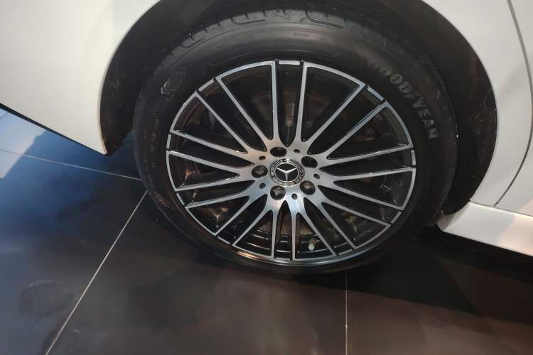 Used Mercedes-Benz C-Class 2023 Second Facelift C 260 L Sport Edition