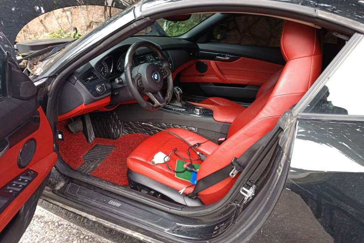 Used BMW Z4 2013 sDrive20i Leading Model Left Rear Seat