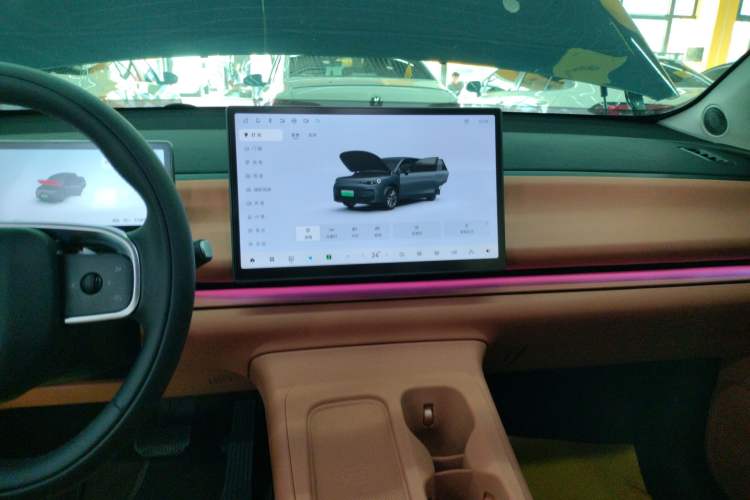 Used Leapmotor C10 2024 210 Comfort Edition Audio And AC Panel